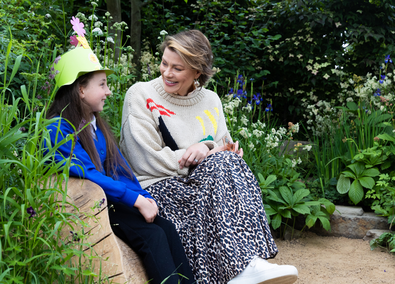 Kate SIlverton speaks to one of the pupils from Viking Primary School